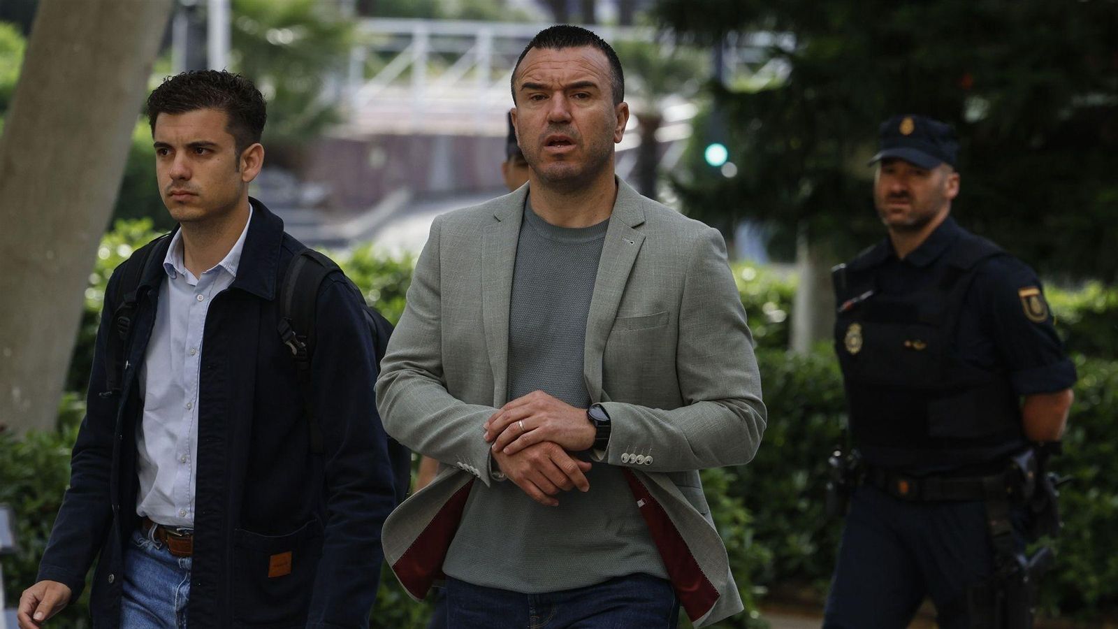 Mompó acudix a la Ciutat de la Justícia de València, el passat 14 d'abril