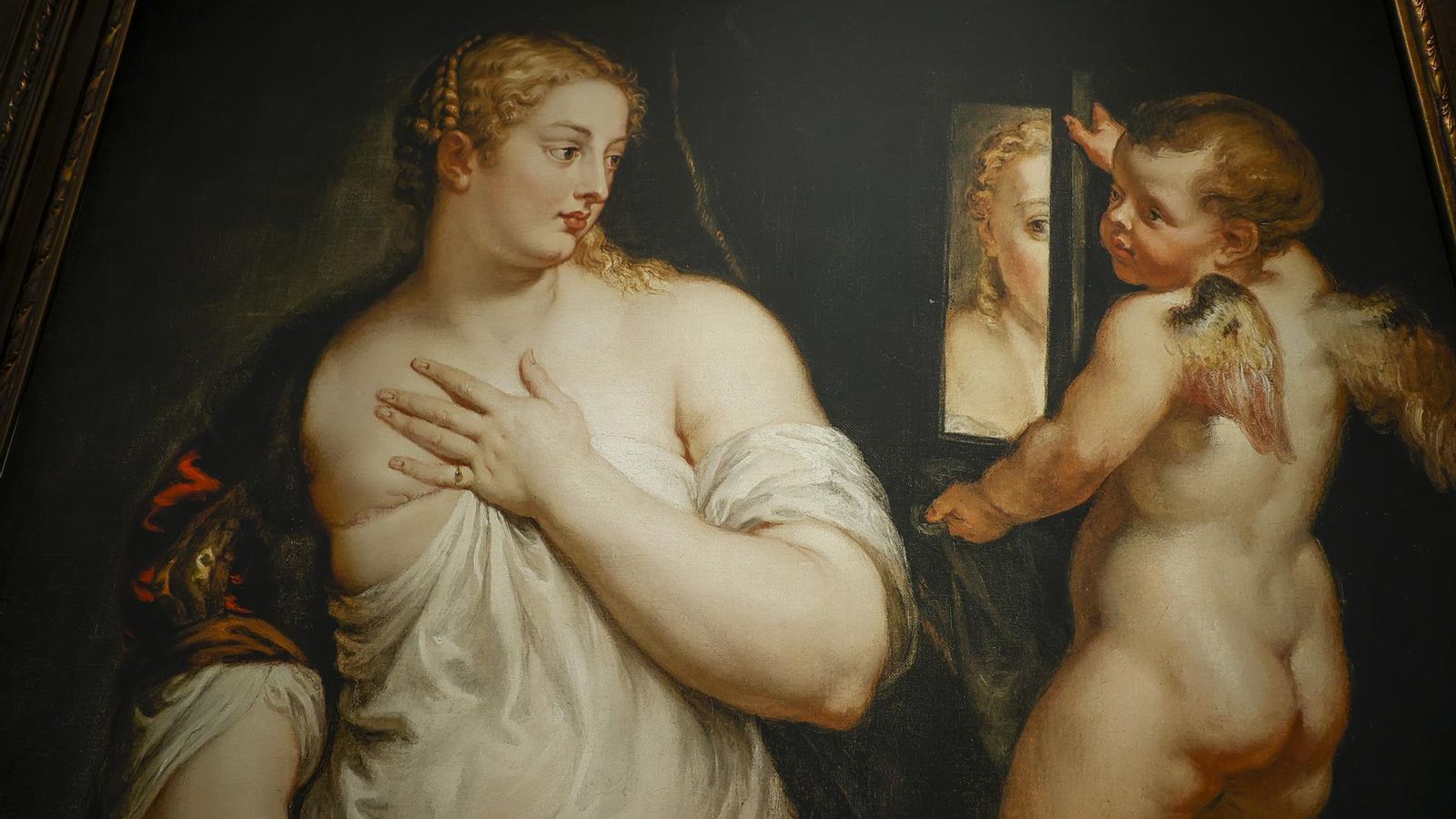 Rèplica del quadre 'Venus i Cupido', de Rubens, amb un pit extirpat