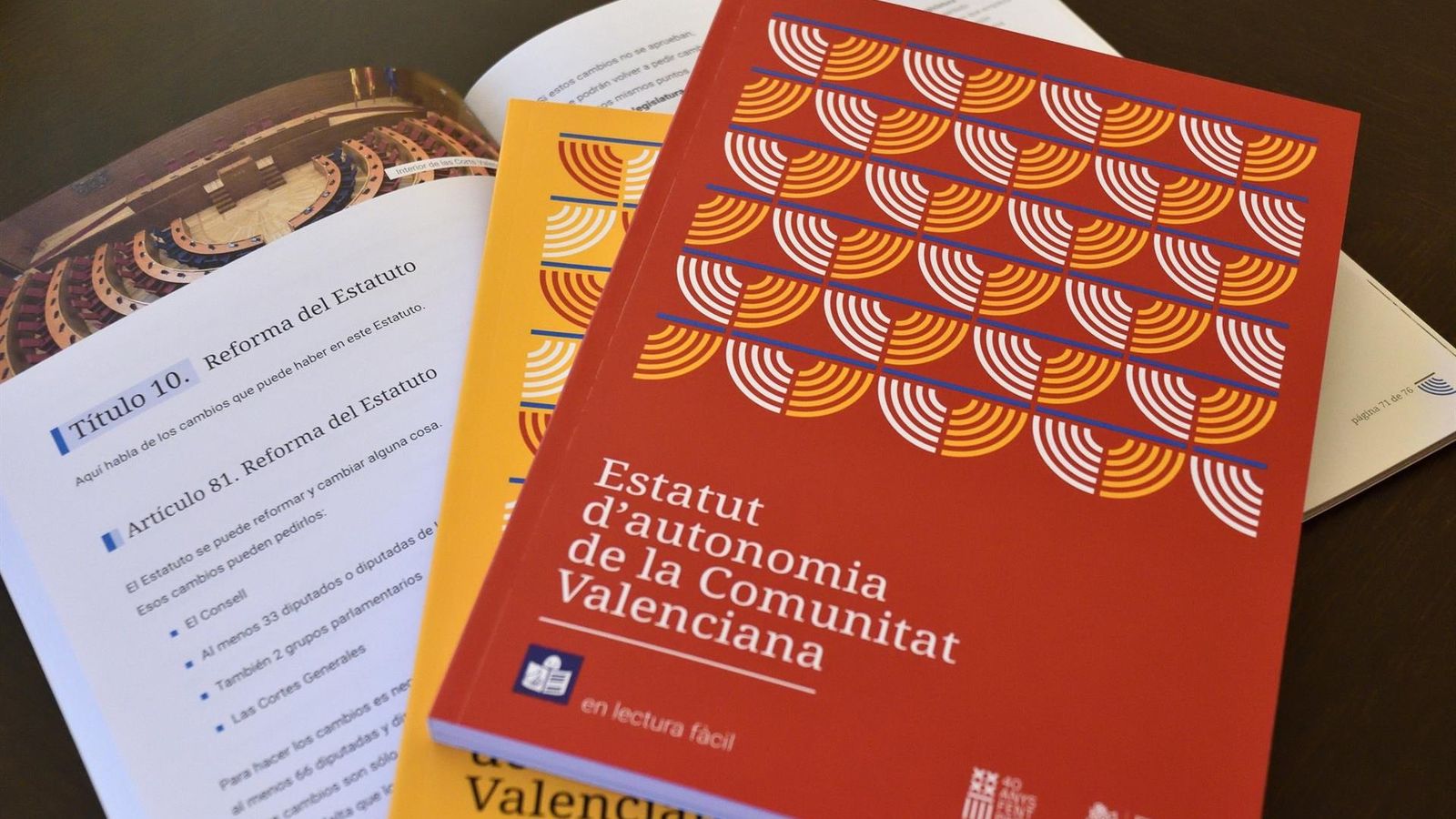 Nou llibret de l'Estatut d'Autonomia, en versió fàcil