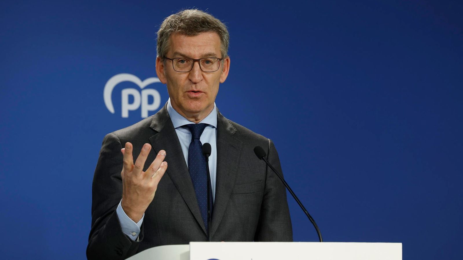 Feijóo, este dilluns en roda de premsa des de la seu del PP en el carrer Génova de Madrid