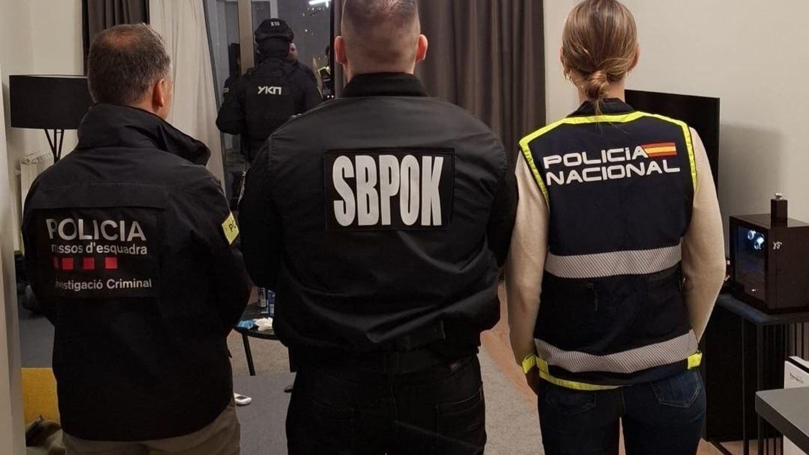 Agents de la Policia Nacional i dels Mossos d’Esquadra han participat en una operació internacional coordinada per Europol