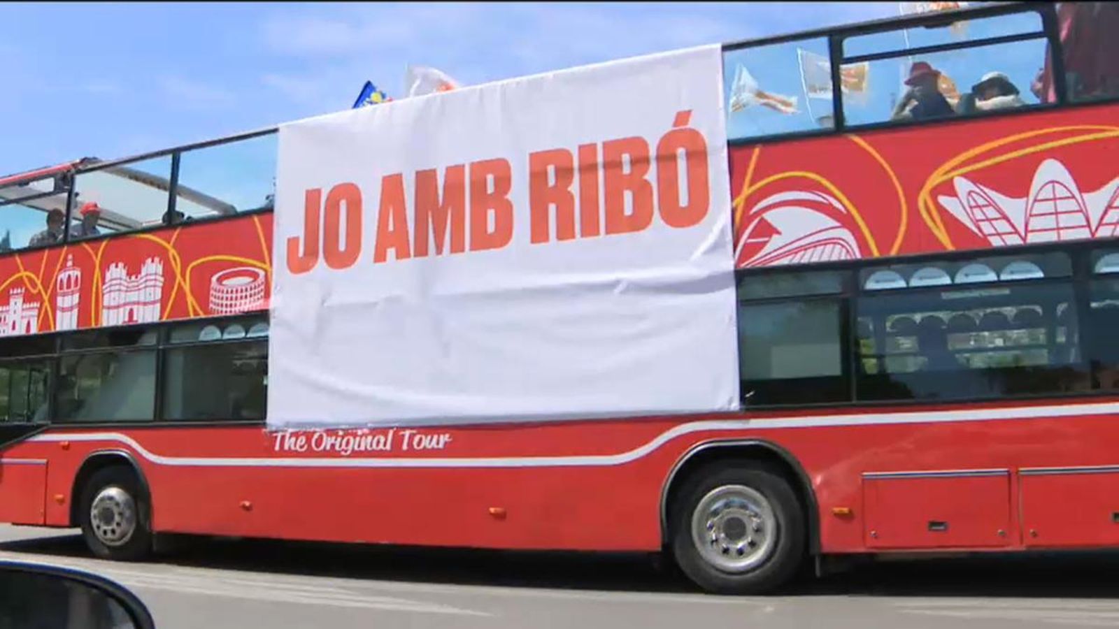 Compromís recorre València amb l\'Autobús del Canvi