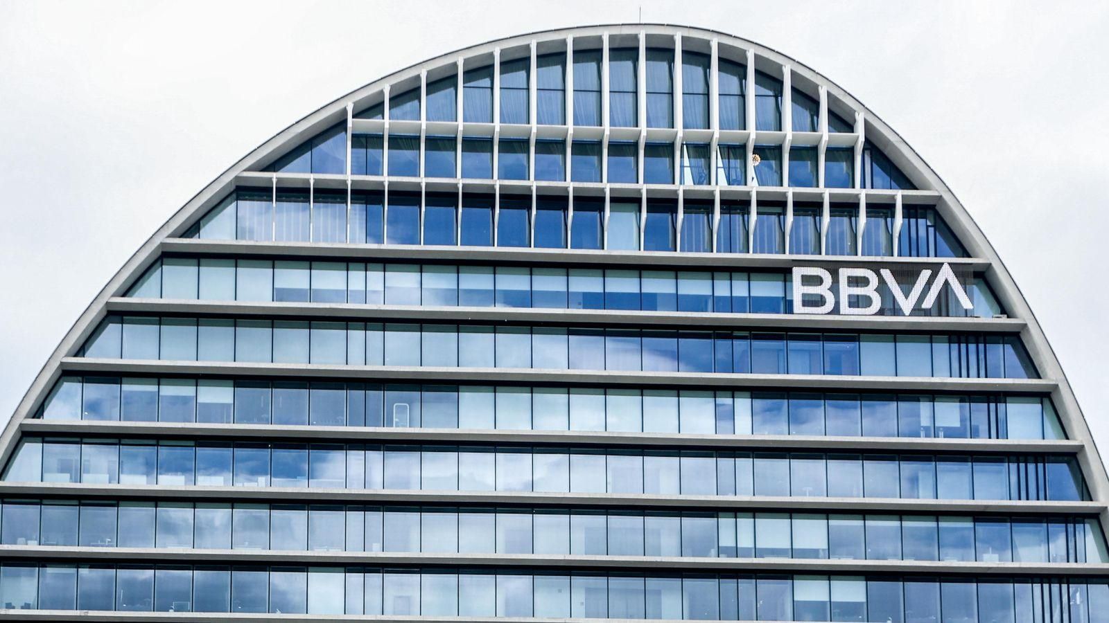 Façana de la seu de BBVA / Ricardo Rubio (Europa Press)