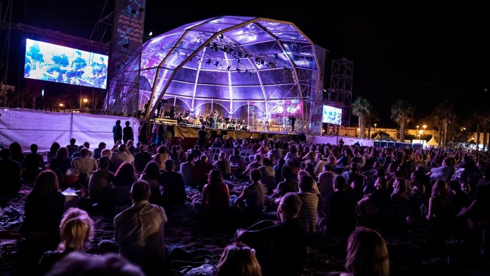 3.000 persones assisteixen al primer concert de Música a la mar