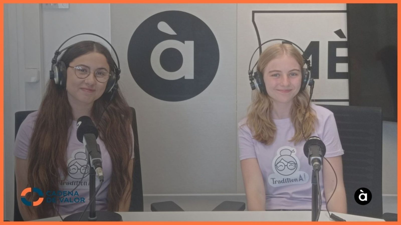 18.06.2024 | Ainara Lluch Ródenas i Lara García López, membres del grup finalista de Technovation Girls.