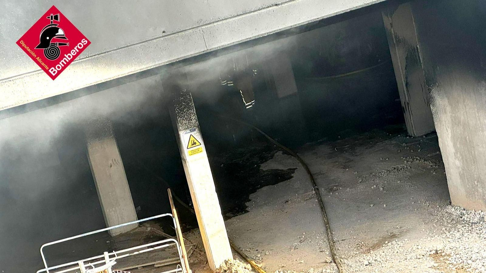 L'incendi s'ha originat en el soterrani de l'hospital