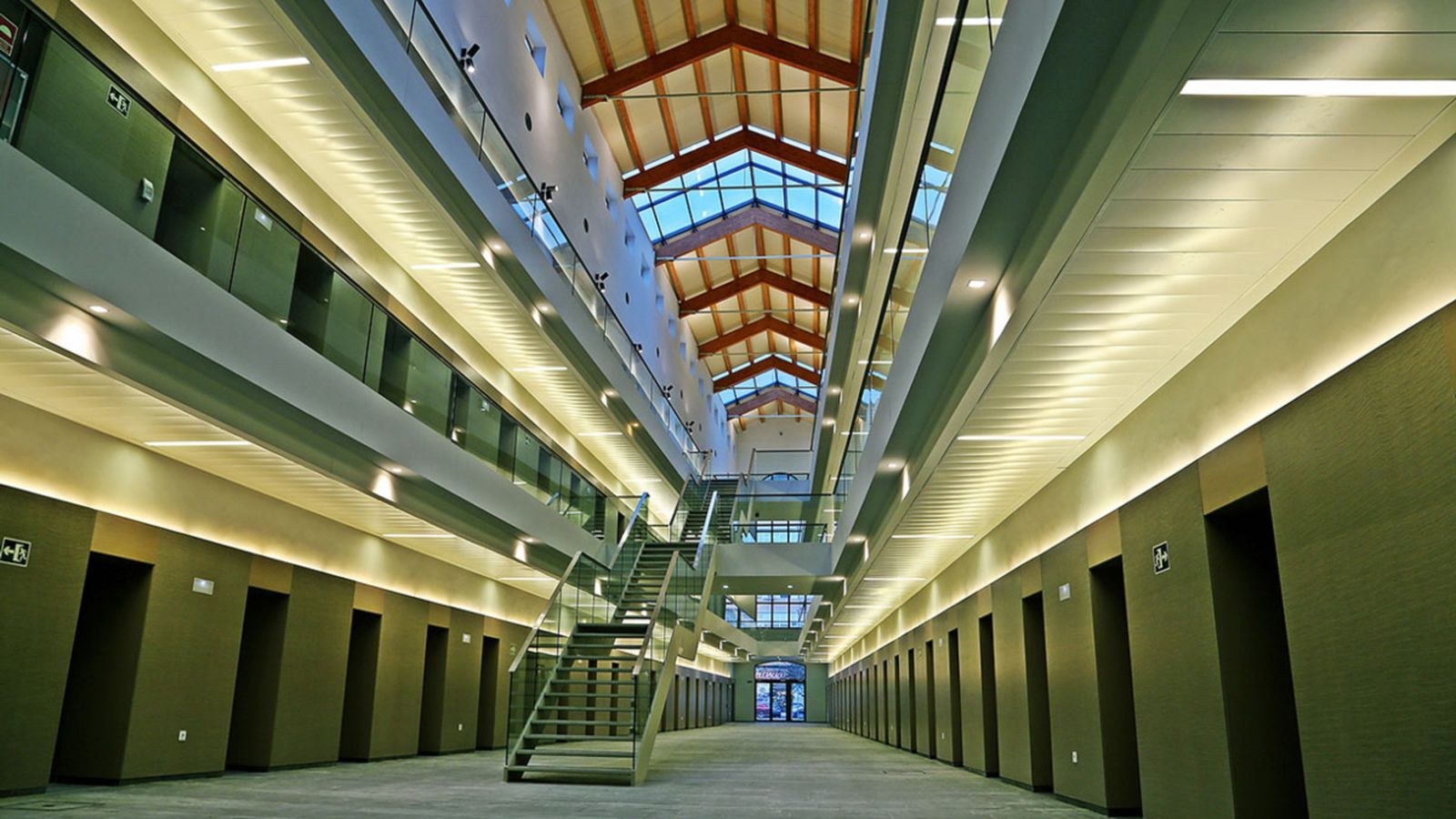 Interior de la ciutat administrativa 9 d'Octubre