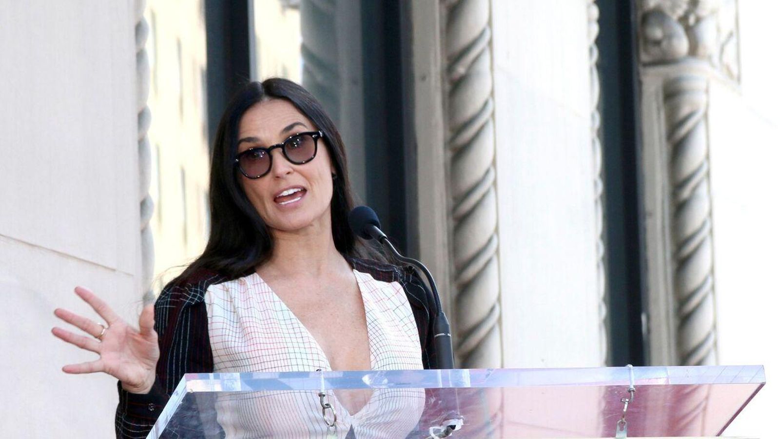 25.02.2025 | “Korah i el món”: 'White lotus', Demi Moore, el papa Francesc…