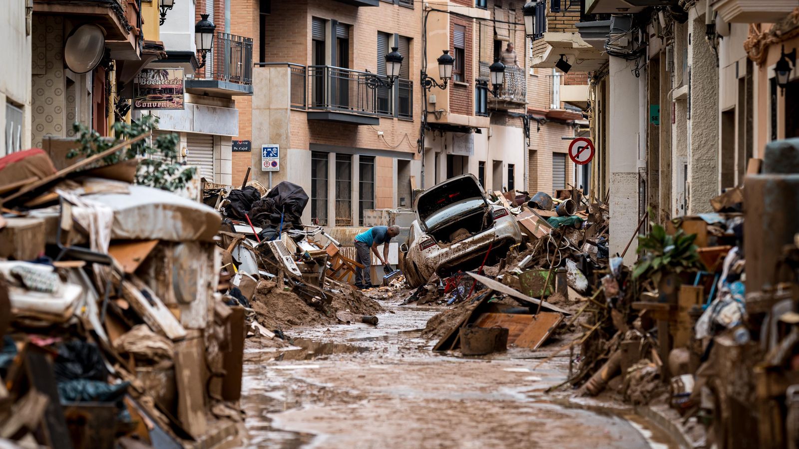 En imatge, la destrucció de la dana a Paiporta