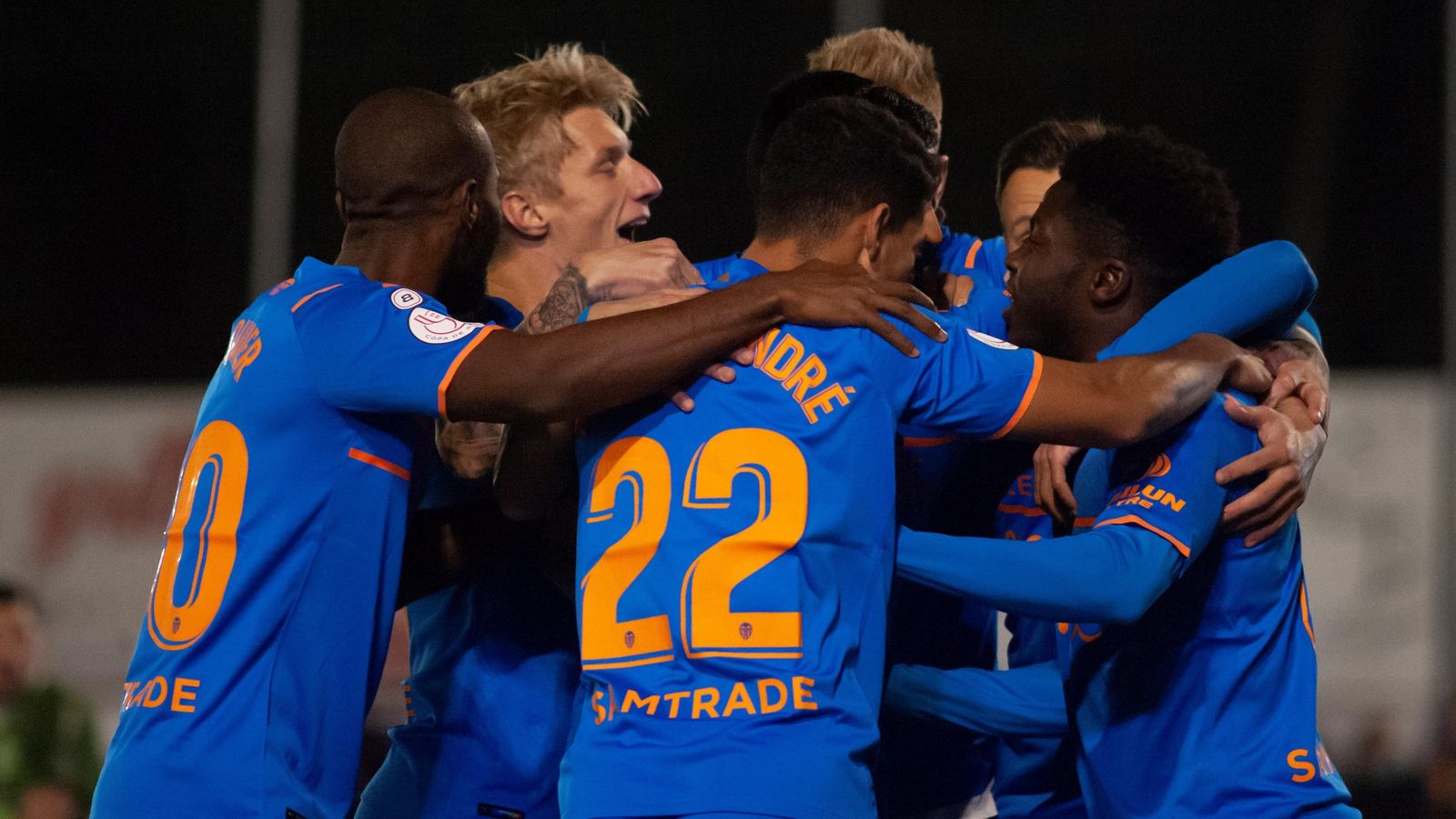 Els gols de Yunus, Guillamón i Manu Vallejo, els dos últims en la pròrroga, han permés al València superar el modest Arenteiro