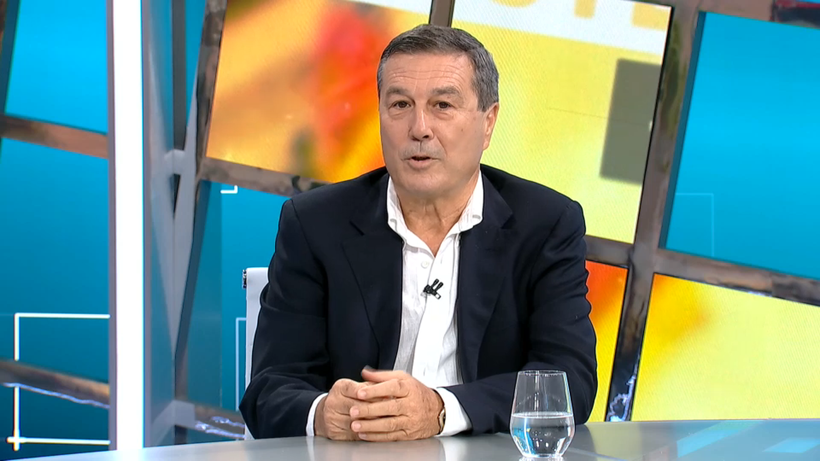 Entrevista al conseller de Sanitat, Marciano Gómez