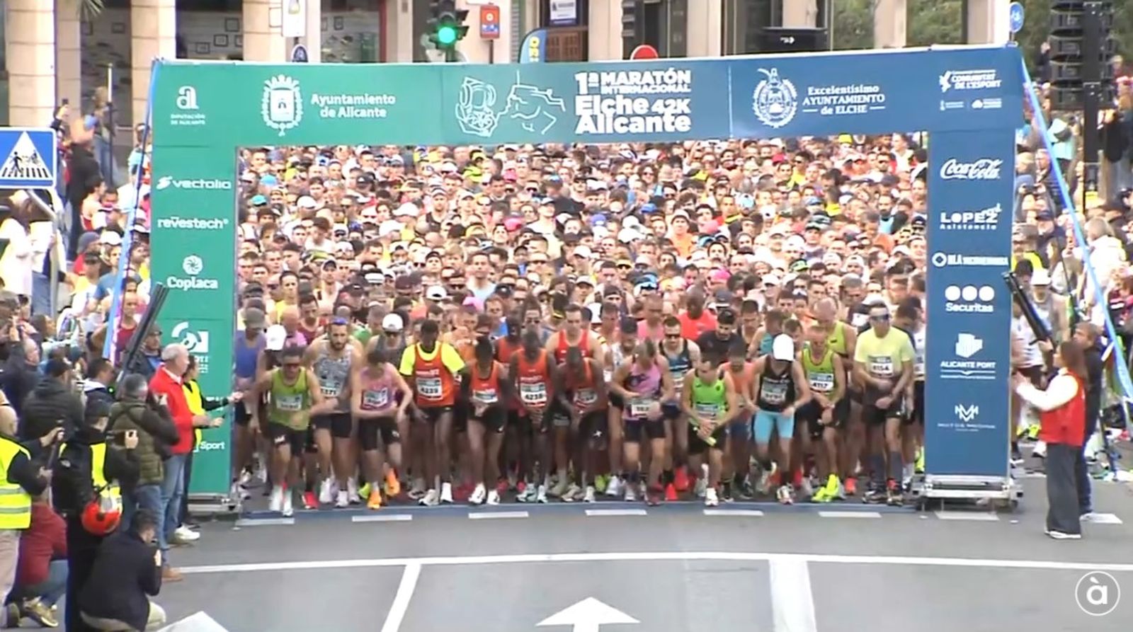 30.11.2025 | Primera edició de la Marató Internacional Elx-Alacant