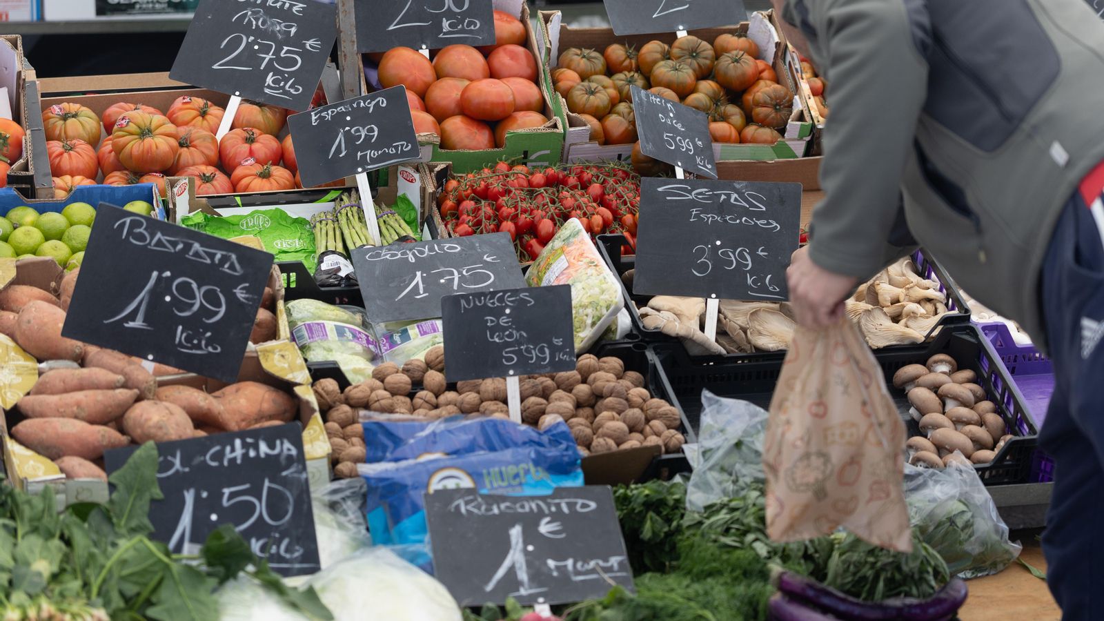Lloc de fruita i verdura d'un mercat
