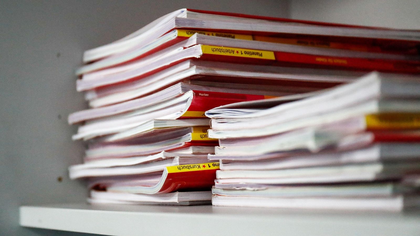 Les ajudes estan destinades tant a la renovació de llibres de text com de material curricular