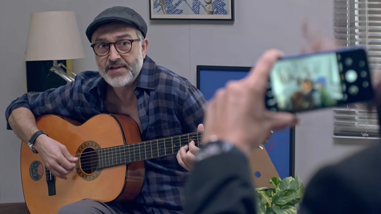 Falta de sexe, mentides i aplicacions mòbils