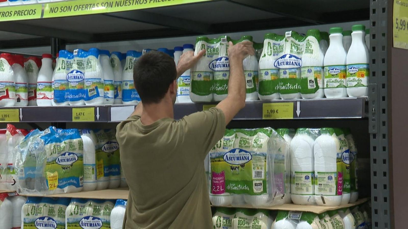 Imatge d'arxiu d'un passadís d'un supermercat