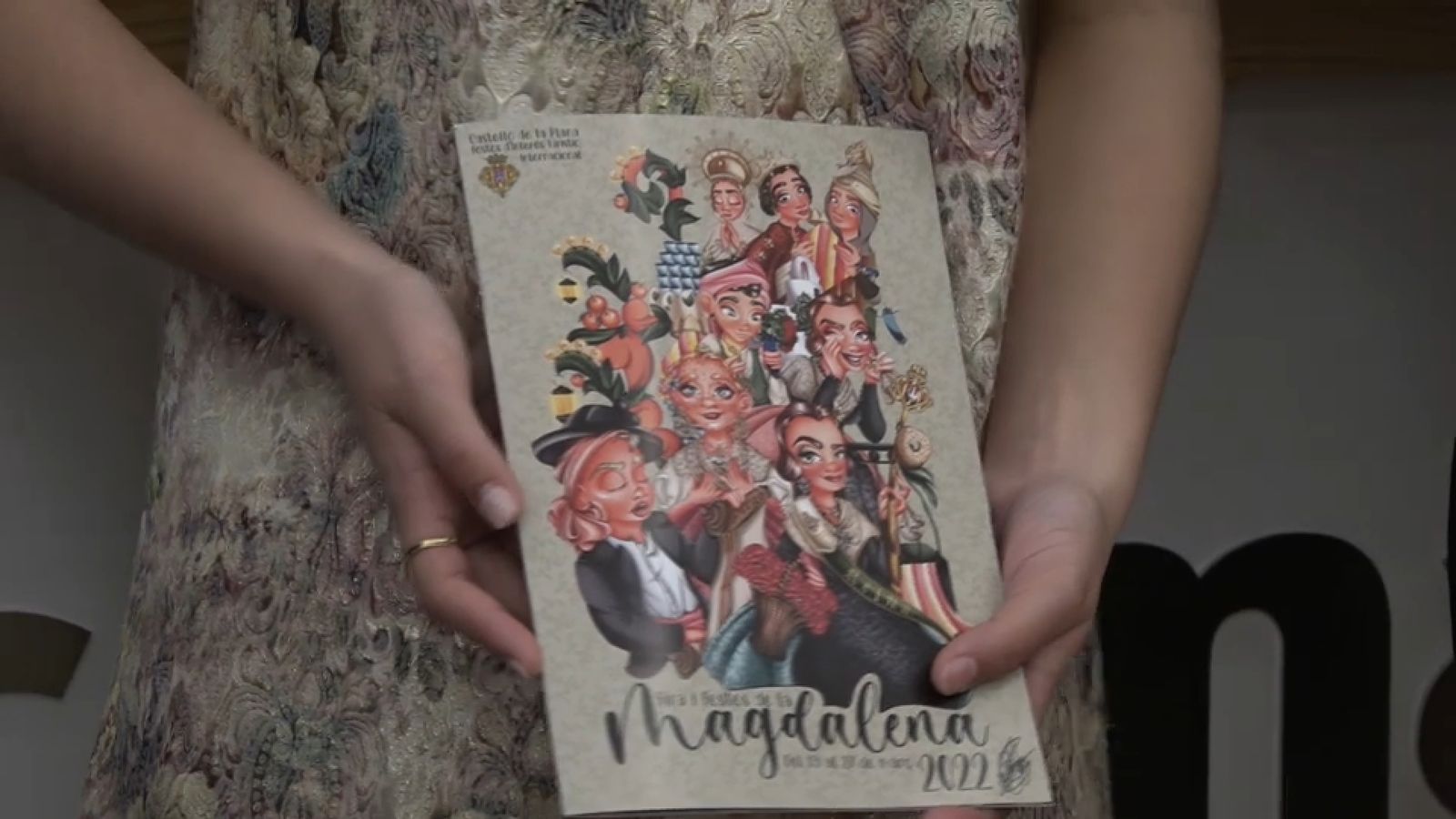 Publicació de la Magdalena d'enguany en mans de la reina de les festes