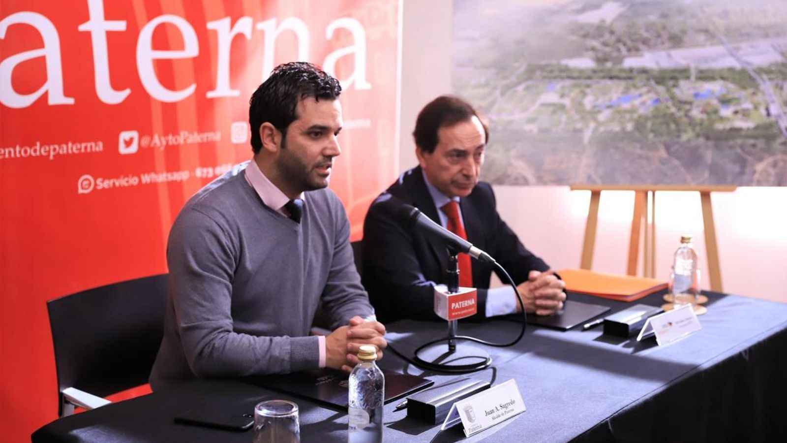 Juan Antonio Sagredo i Salvador Arenere en roda de premsa. Europa Press