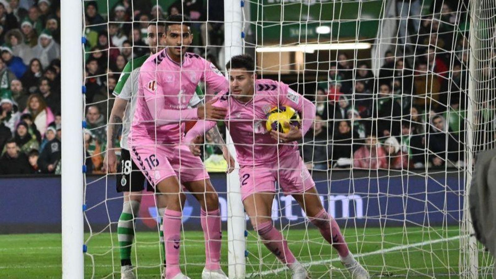 Grigore celebra el gol Grigore celebra el gol