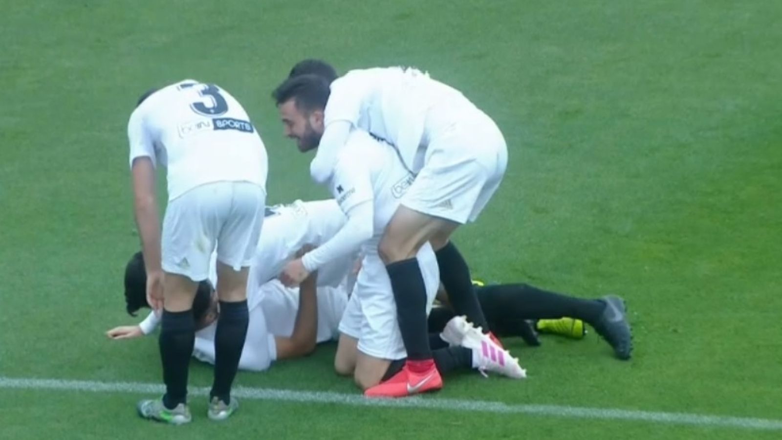 Celebració del gol del València Mestalla.