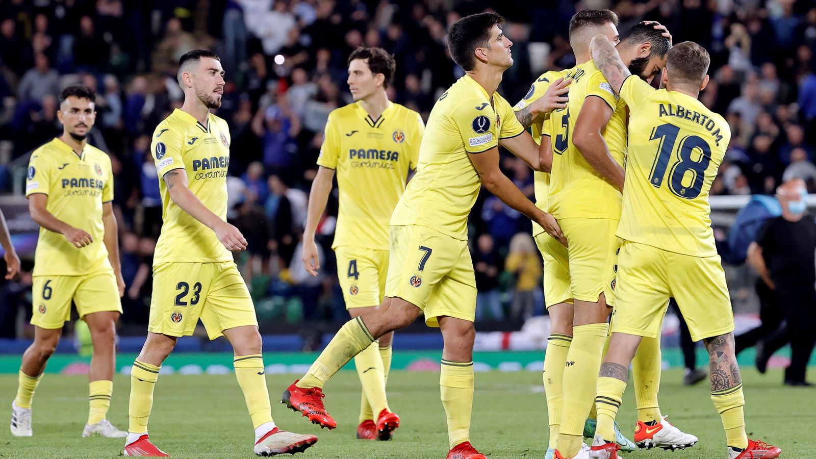 El Vila-real cau en els penals de la final de la Supercopa d'Europa