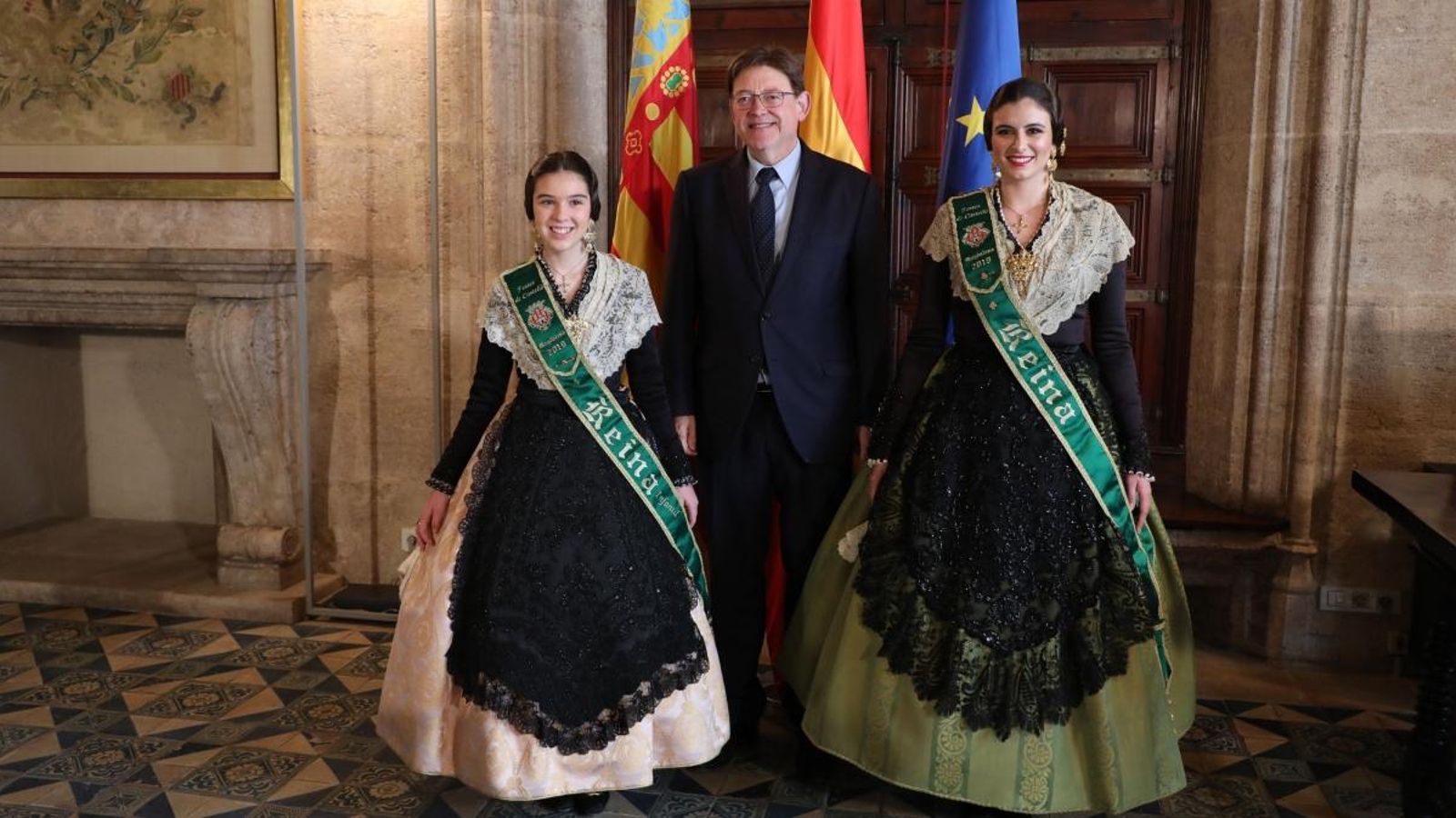 El president de la Generalitat rep en audiència oficial les reines de la Magdalena 2019