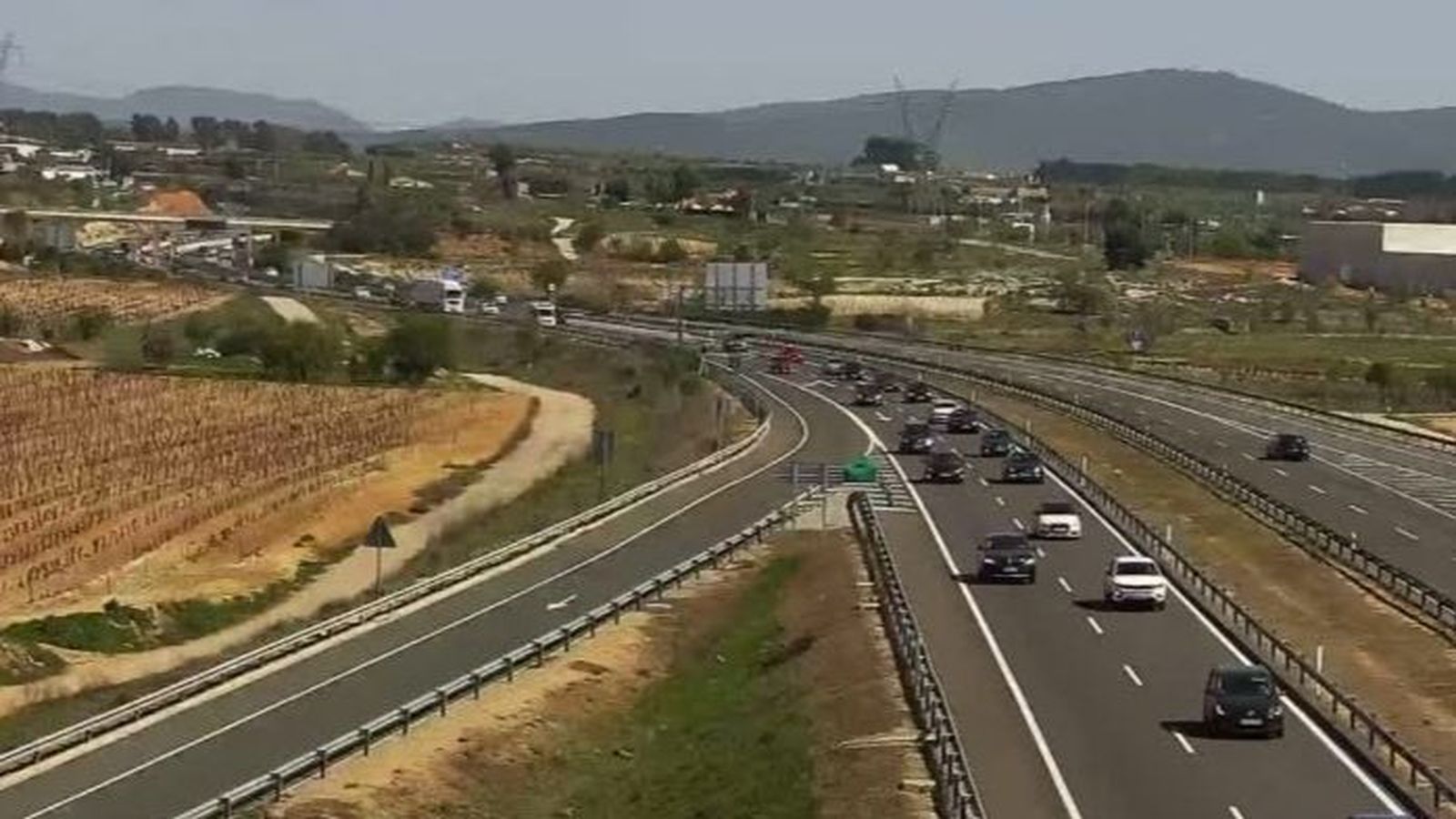 Imatge d'arxiu de l'autovia A3,  que uneix València amb Madrid, i on ha tingut lloc l'accident entre dos camions aquest dimecres