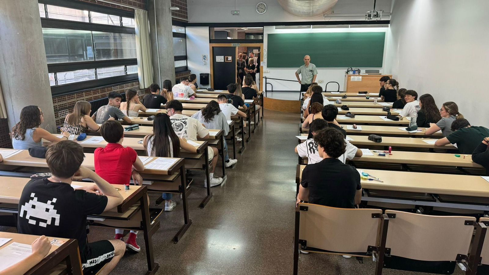 Primera jornada de les PAU al campus de Tarongers de València