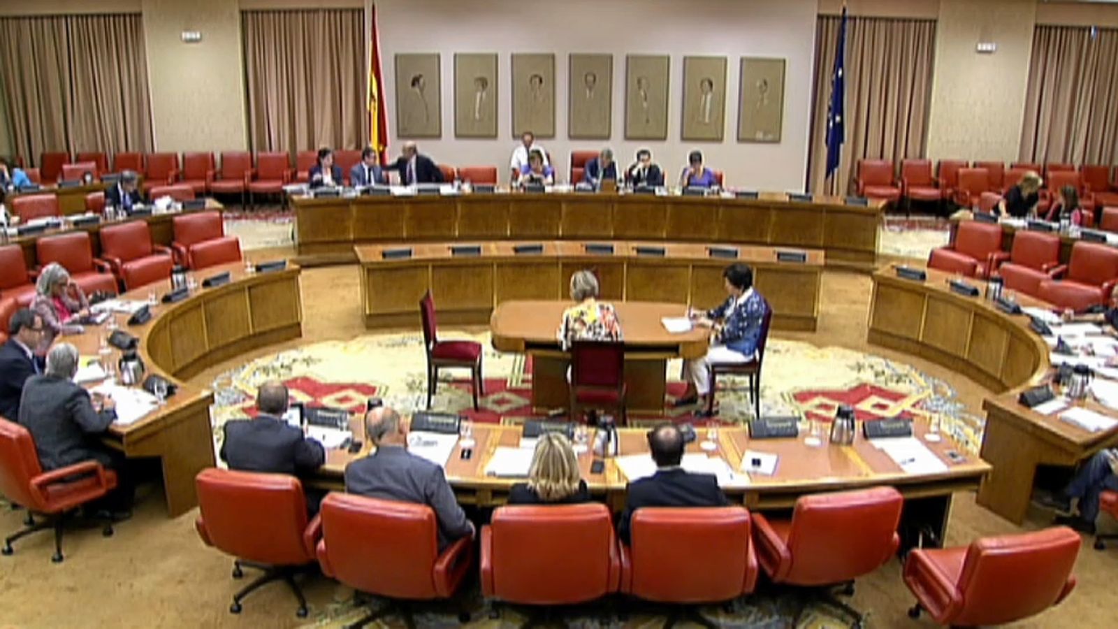El Congrés avala que els decrets del govern espanyol es puguen esmenar