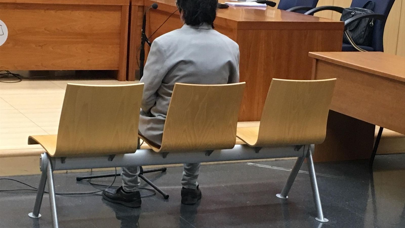 Luis Eduardo Ramírez Icardi, segut davant el tribunal durant el juí