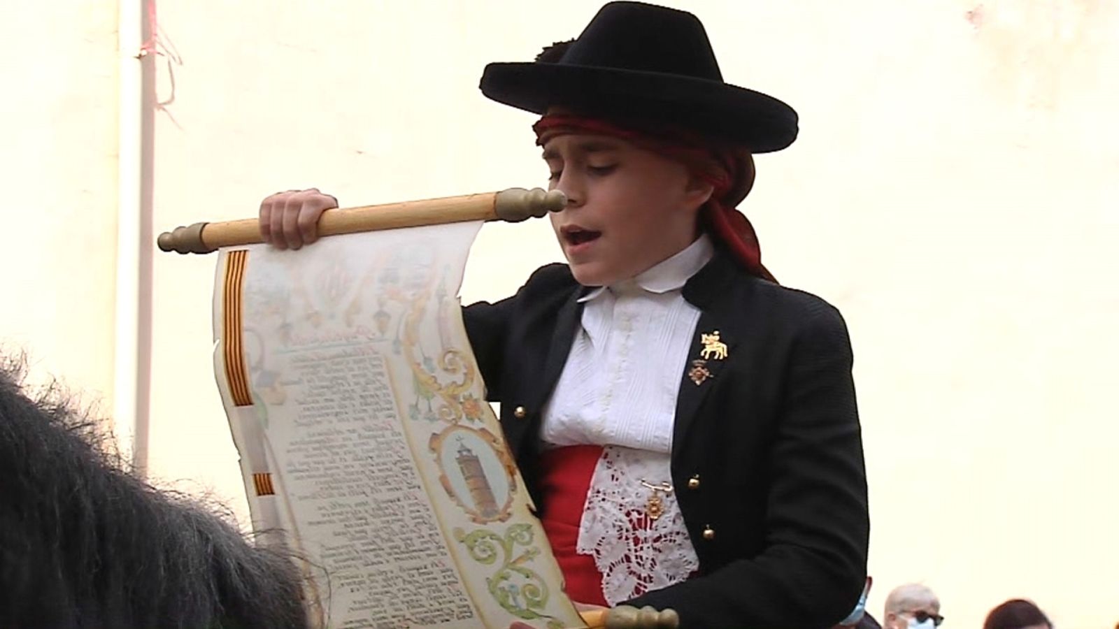 Milers de xiquets i xiquetes gaudeixen del Pregó infantil de la Magdalena