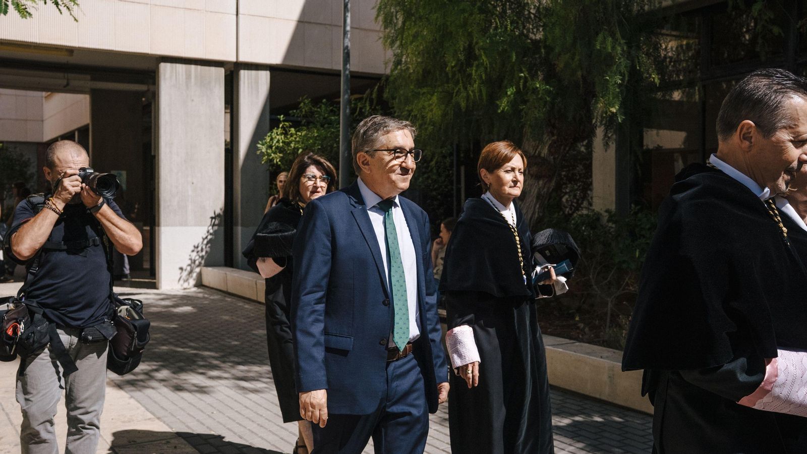 El conseller José Antonio Rovira durant l'obertura de curs acadèmic de les universitats valencianes al Paranimf de la Universitat d'Alacant