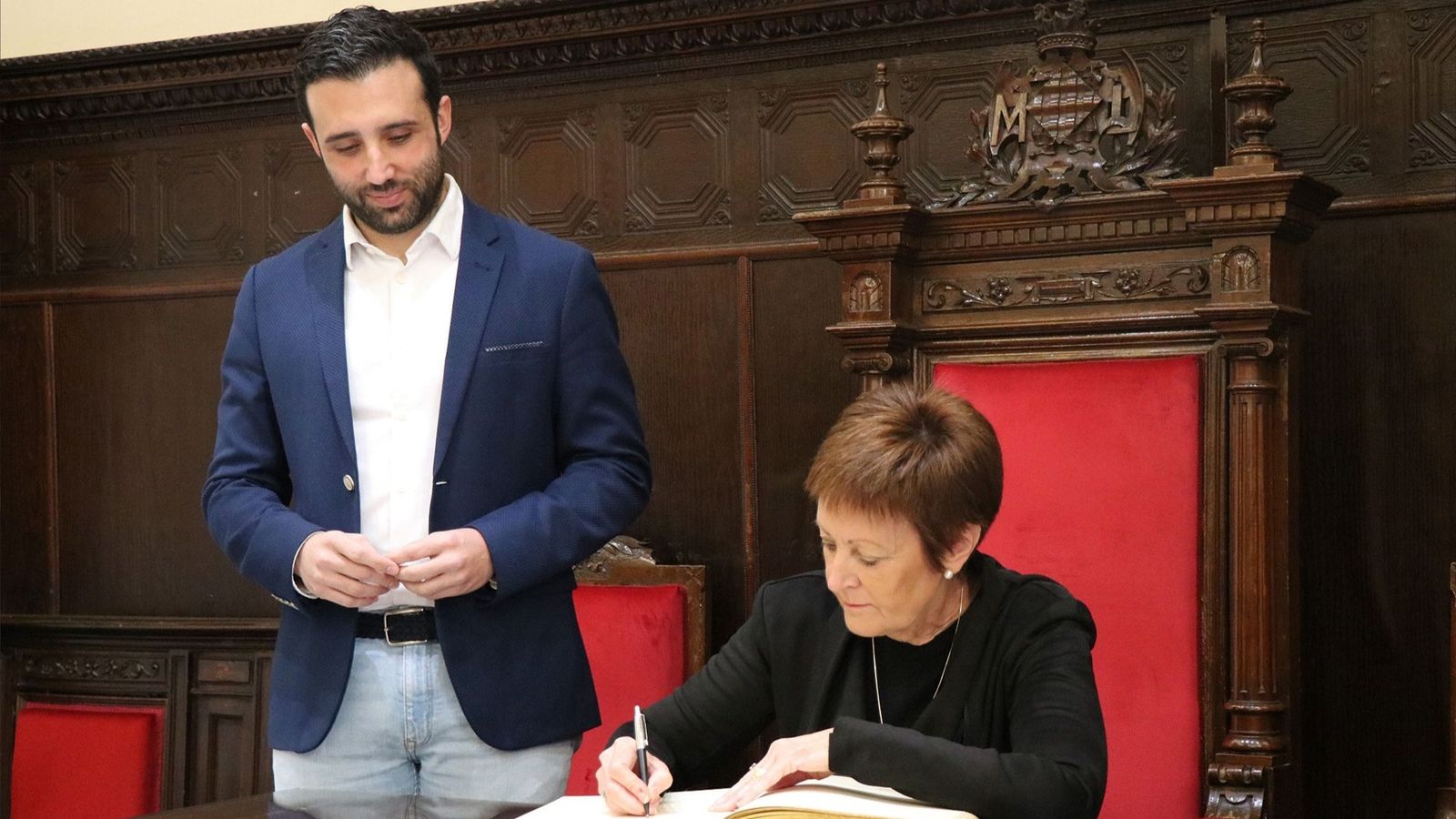 Firma de l'acord entre l'Ajuntament de Sagunt i la Universitat de València