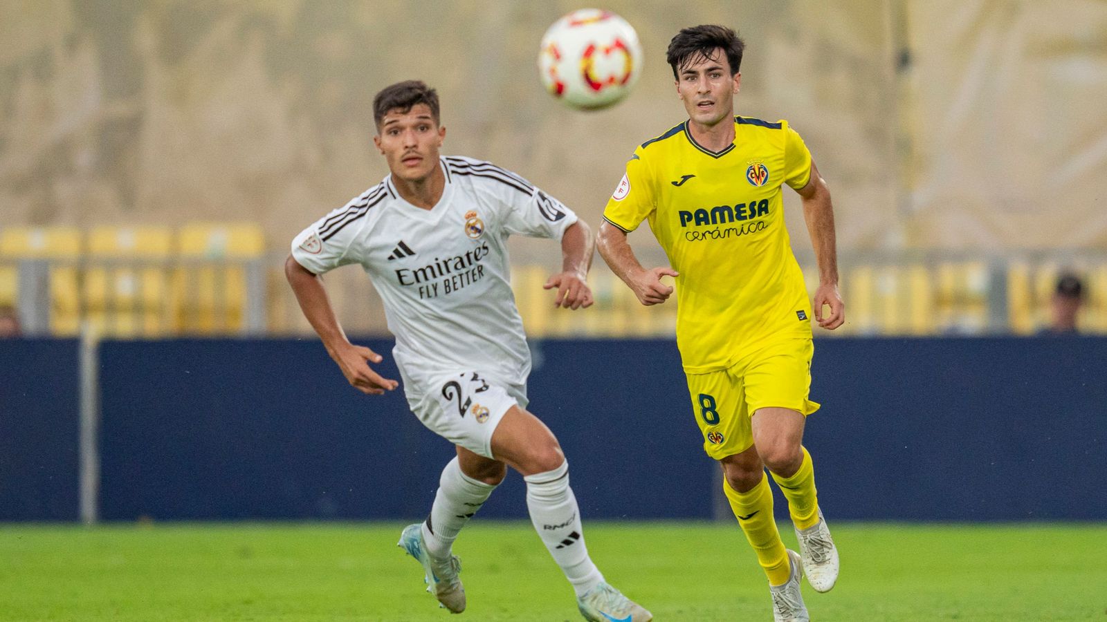 Imatge del partit entre el Vila-real B i el Reial Madrid Castella