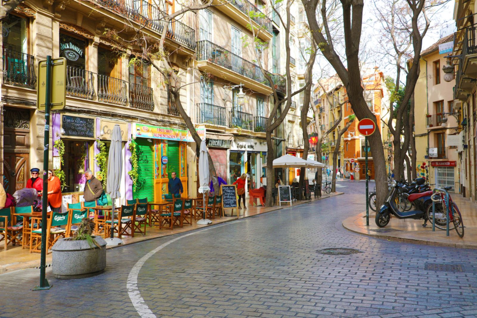 27.11.2023 | 'Un passeig per la història': toponímia i memòria urbana de la ciutat de València