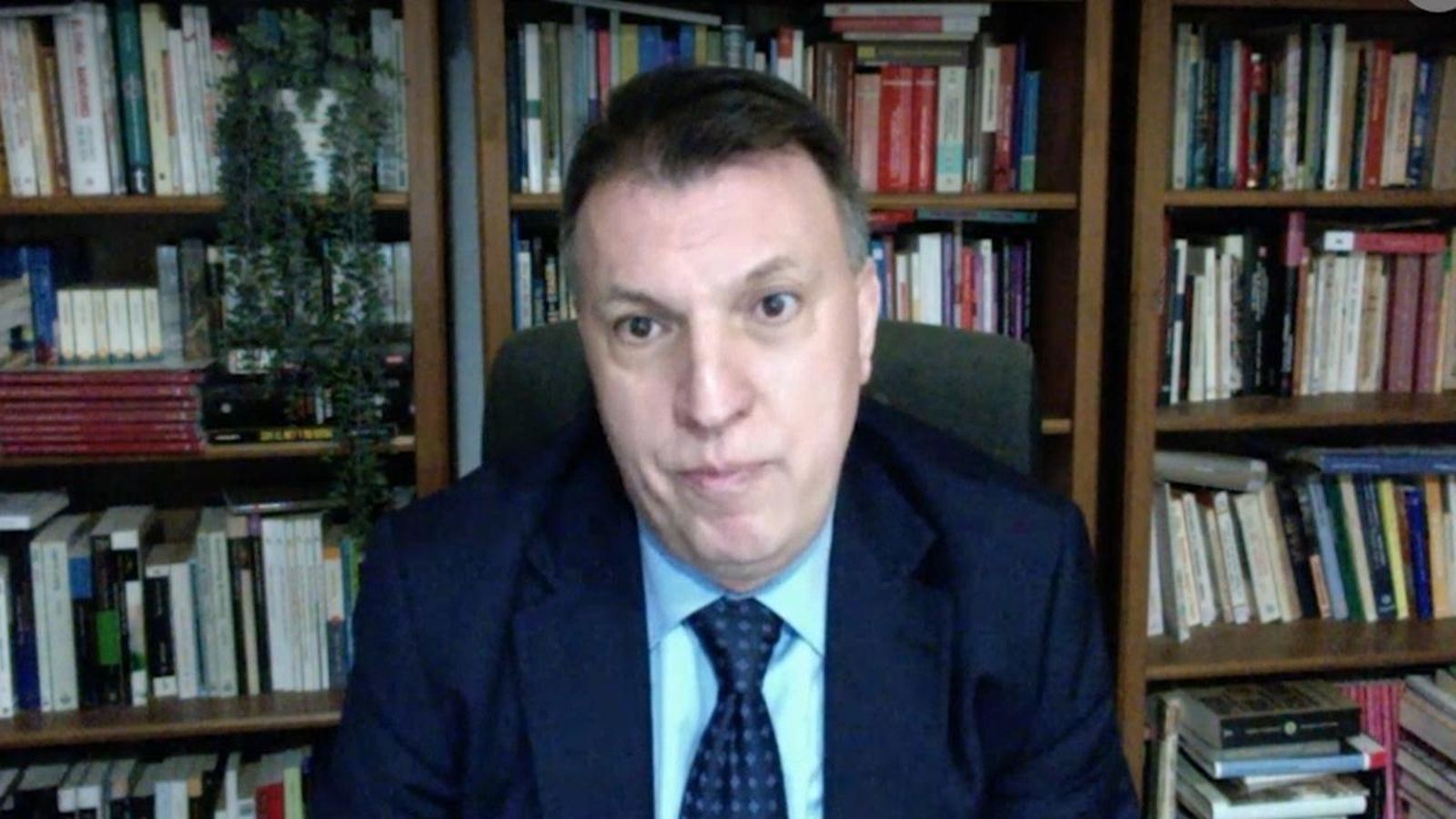 El magistrat i jurista Joaquim Bosch parla amb À Punt Notícies sobre la vigilància dels convictes