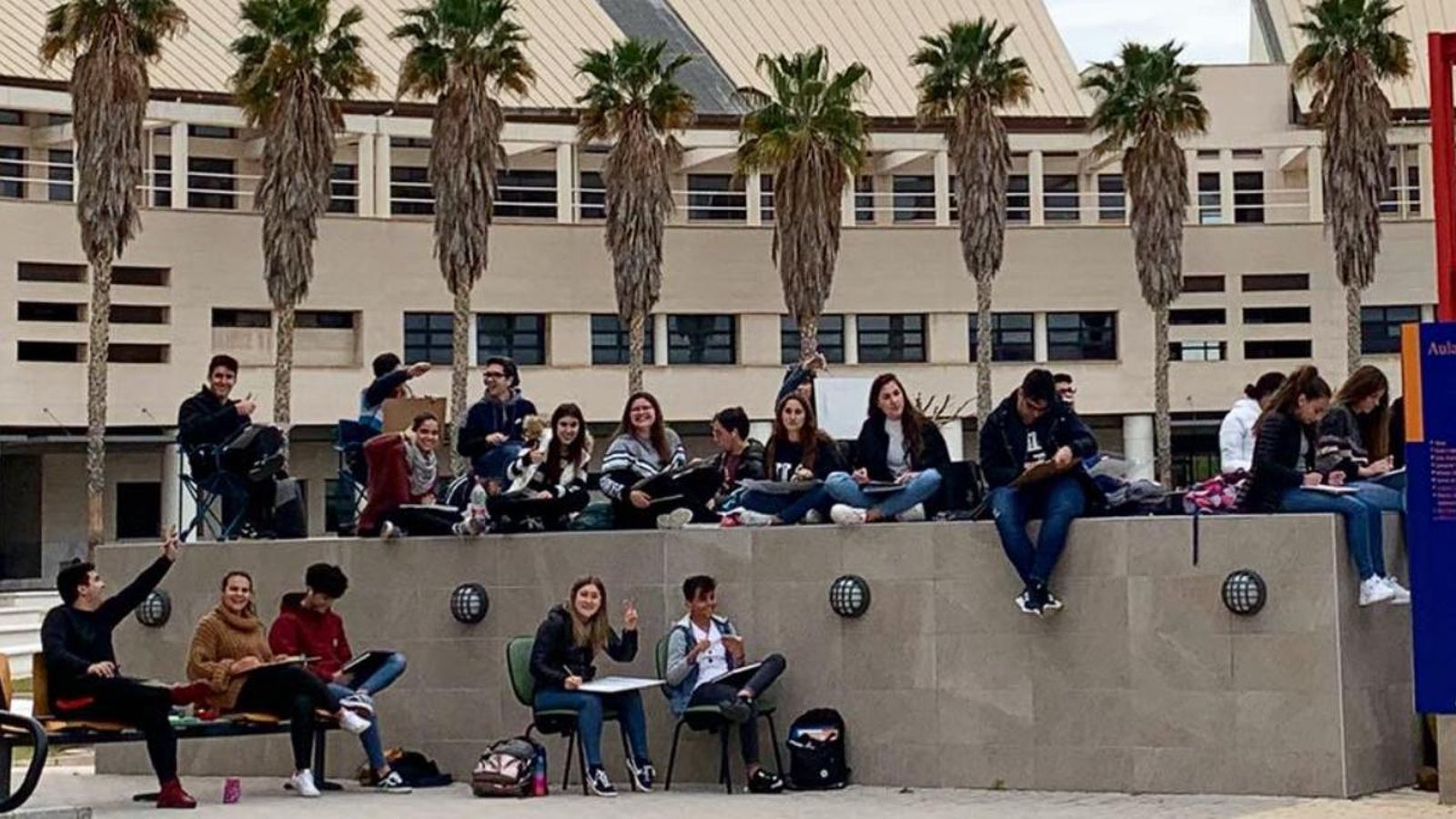 El campus de la Universitat d'Alacant, que transiten a diari centenars d'estudiants, en una imatge d'arxiu