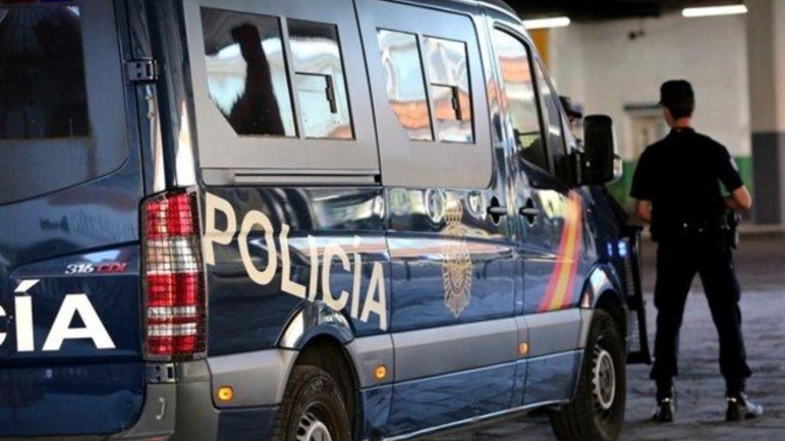 Detenen un home a Valladolid després que la dona haja mort en caure per la finestra