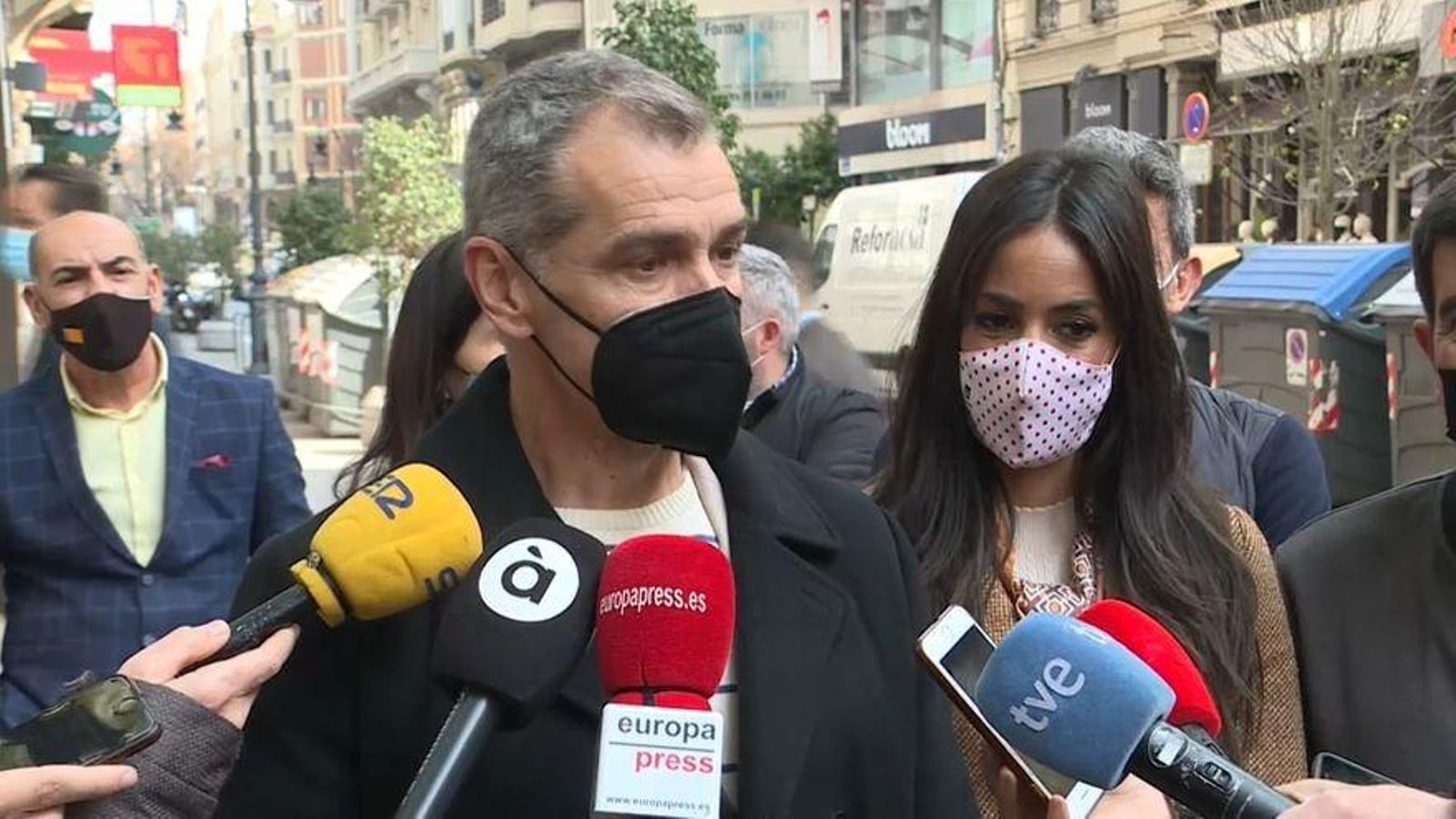 Toni Cantó i Begoña Villacís en una visita a València Cantó-Villacís