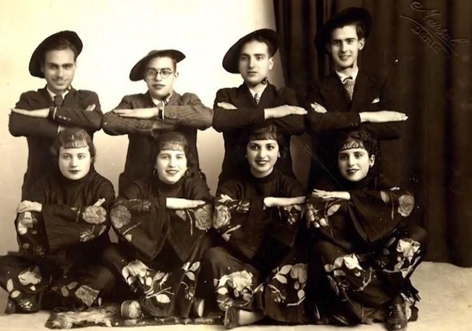 Imatge històrica del carnestoltes pegolí durant la Segona República.