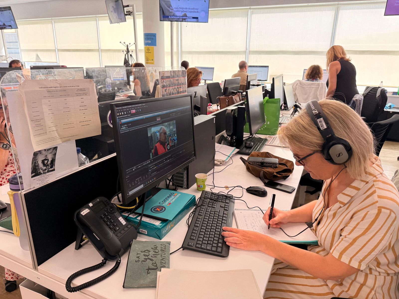 L'edició del programa actualitzant al minut