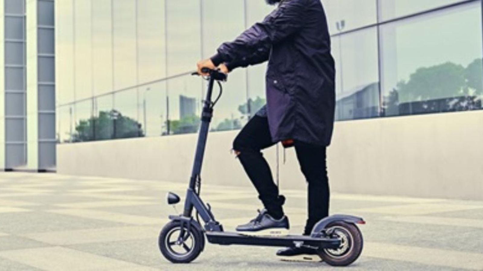 Les ciutats espanyoles, davant del repte de regular l\'ús del patinet elèctric