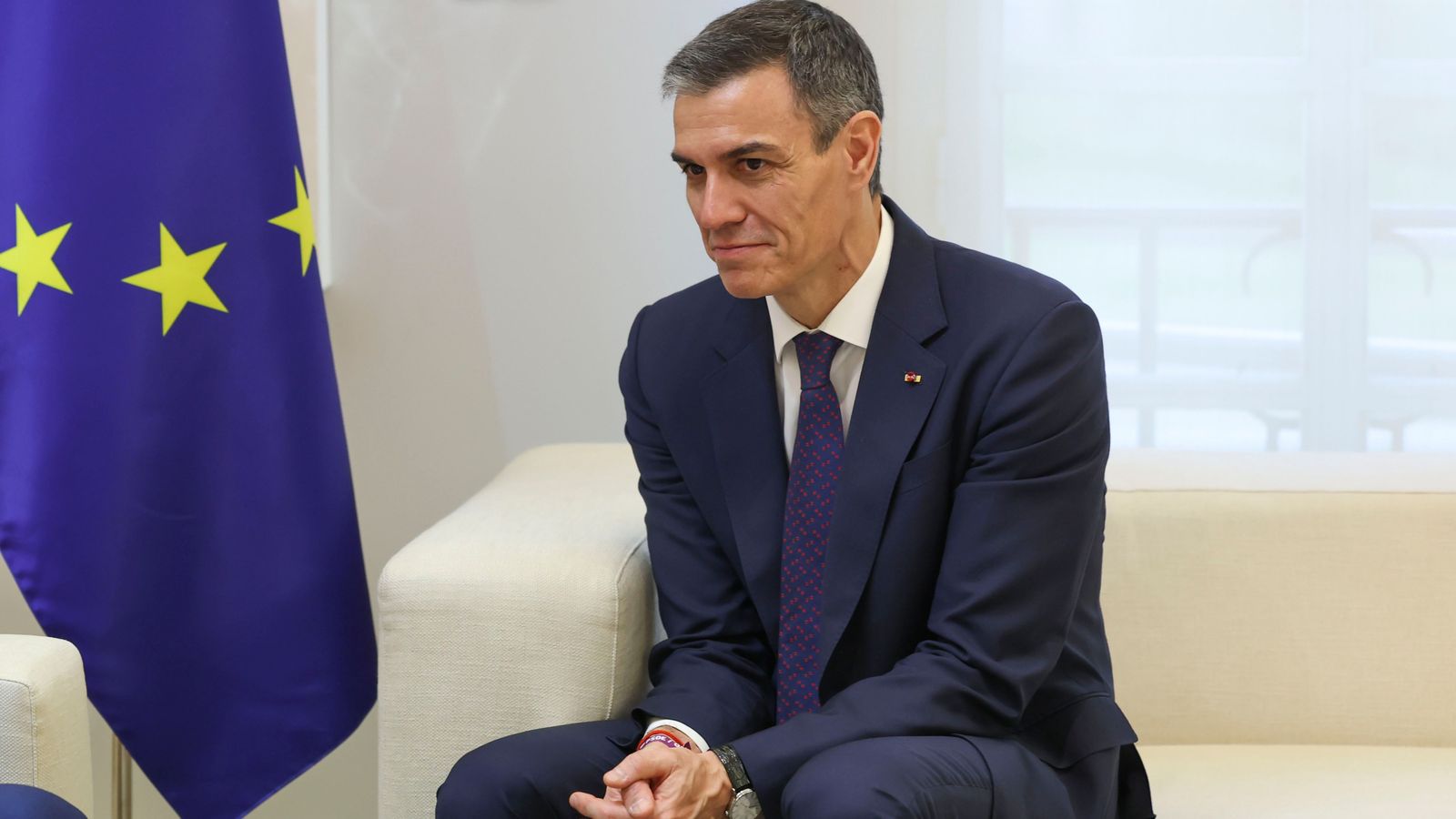 El president del govern, Pedro Sánchez, este dijous en una reunió en el Palau de la Moncloa a Madrid