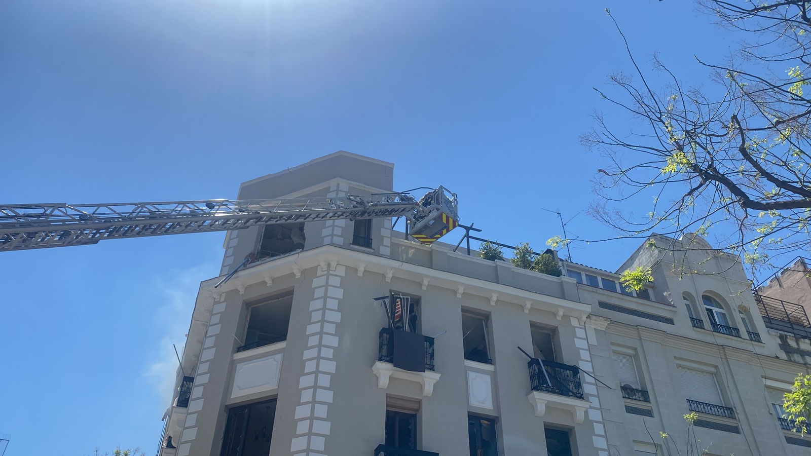 Explosió en un edifici del barri de Salamanca a Madrid Explosió a un edifici al barri de Salamanca a Madrid