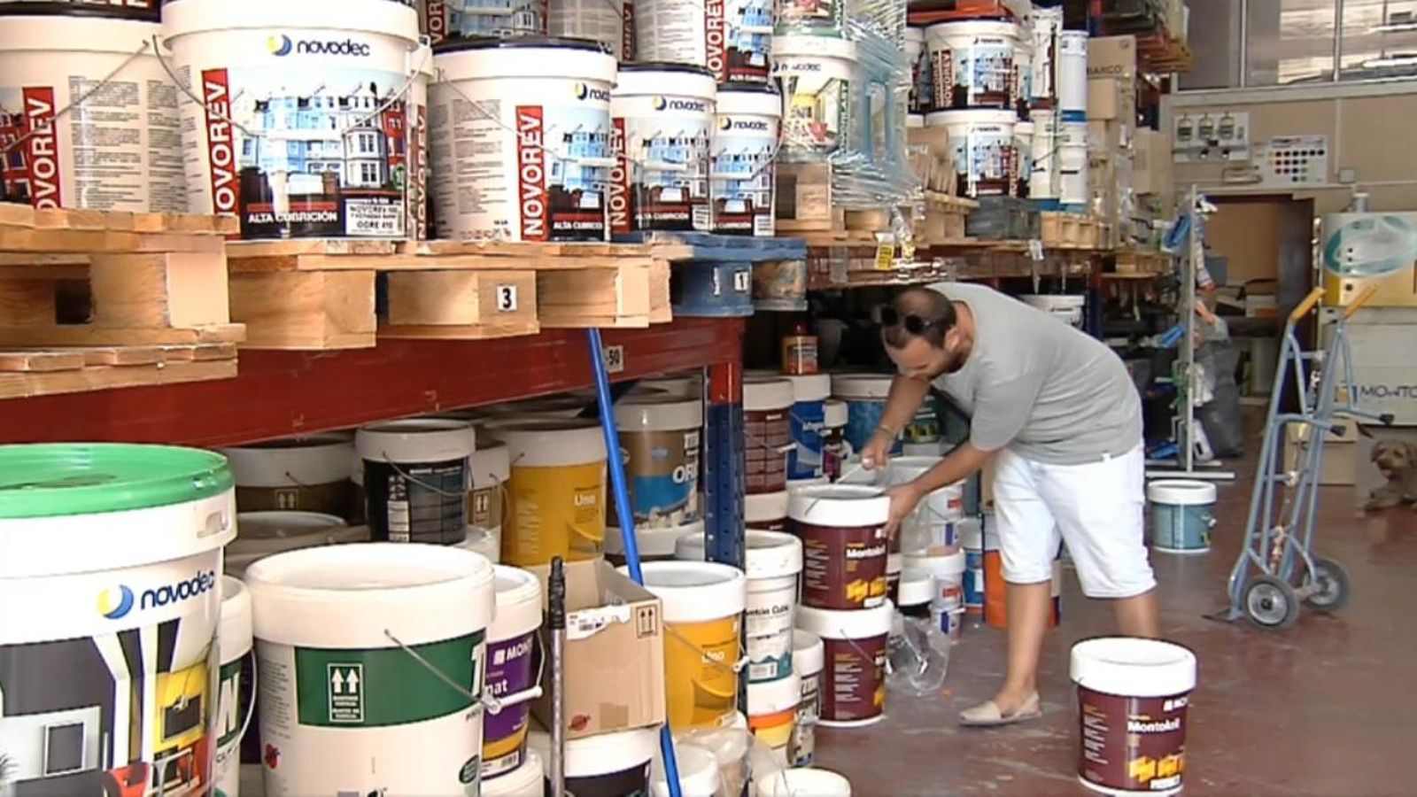 Entra vigor la normativa per a controlar la compravenda dels anomenats precursors d'explosius Entra vigor la normativa per a controlar la compravenda dels anomenats precursors d\'explosius