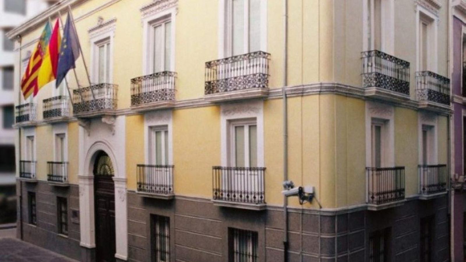 Façana de la sindicatura de greuges, amb seu a Alacant