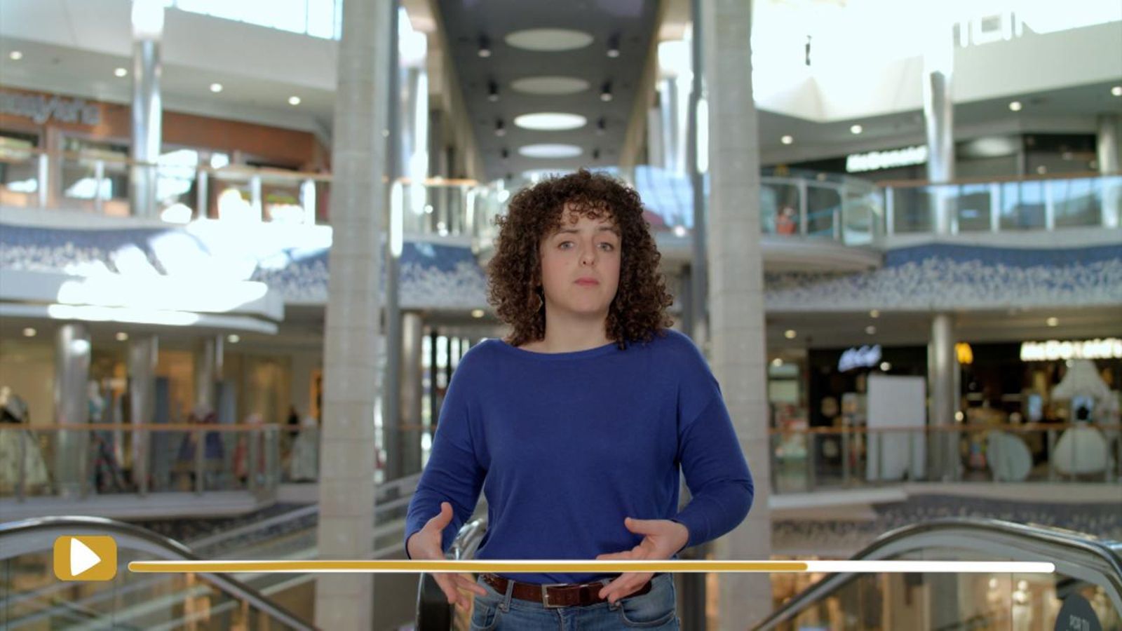 Alícia en el país dels adults