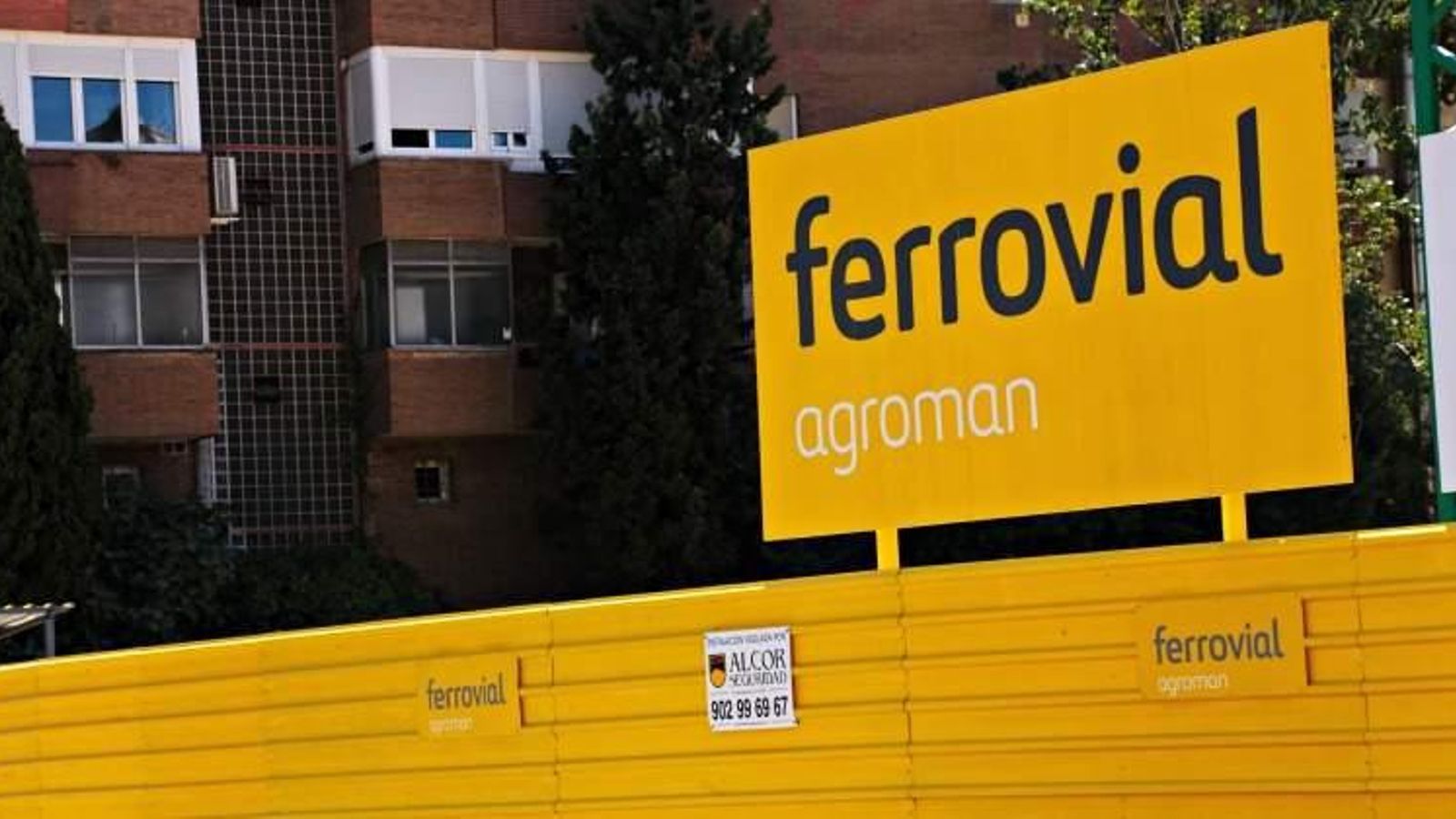 Imatge d'un cartell de Ferrovial