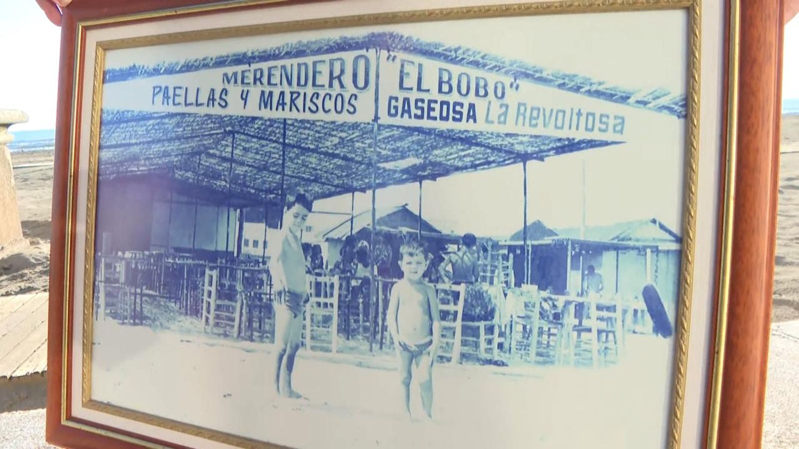 El Bobo, primer restaurant de la Malva-rosa demolit