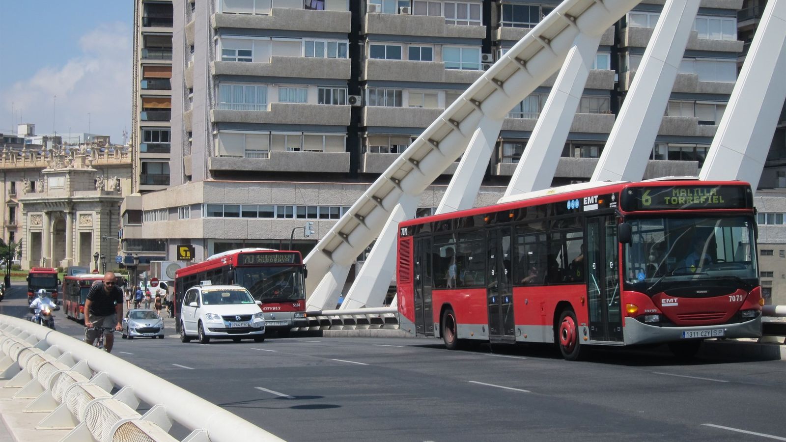 Autobusos de l'Empresa Municipal de Transports de València